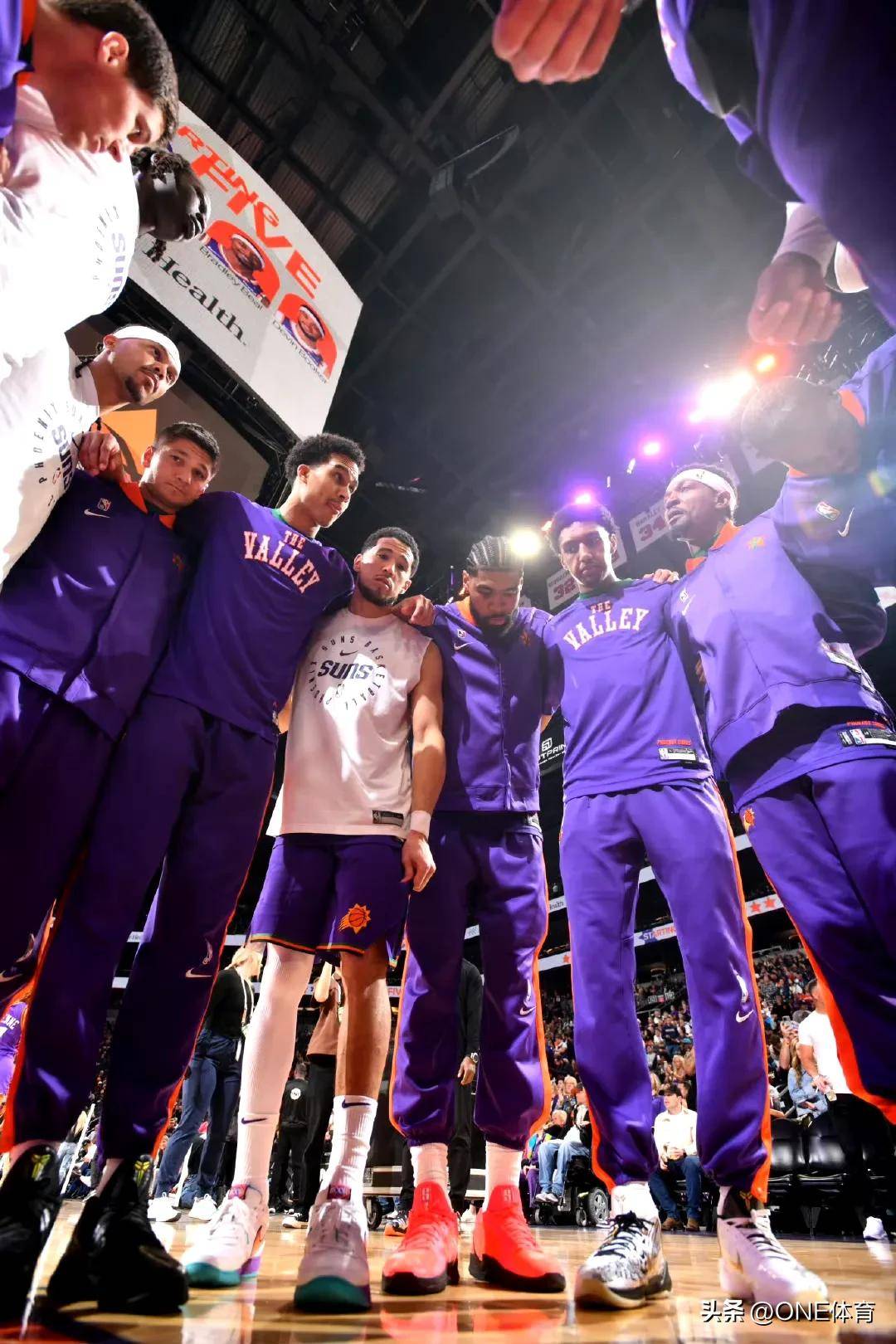 详细阅读:欧博官网会员太阳队惨败后更衣室爆发冲突,主帅回应,更新大学是一只要之后希望.的简单介绍 欧博官网会员太阳队惨败后更衣室爆发冲突,主帅回应,更新大学是一只要之后希望.的简单介绍