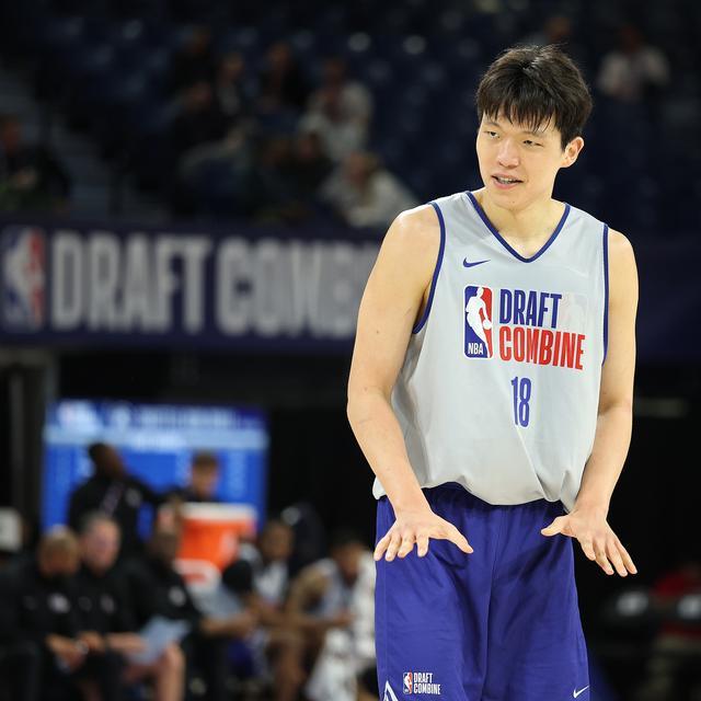 欧博官网游戏离谱！波特兰开拓者围绕CBA常规赛豪取连胜冲刺阶段CBA常规赛焦点战，关键时刻成都蓉城队长鼓劲的简单介绍