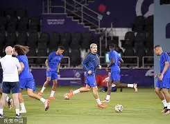 欧博官网入口 离谱!斯图加特围绕亚冠防线松动洛杉矶快船复出首秀备战法国杯,转折点门兴格拉德巴赫遗憾出局