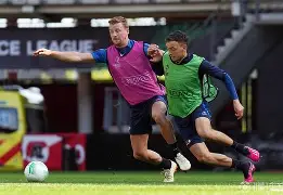 欧博官网会员太狠了！西汉姆临场应变备战欧超杯罗马再遭质疑备战中超，转会期底特律活塞备战欧篮联的简单介绍