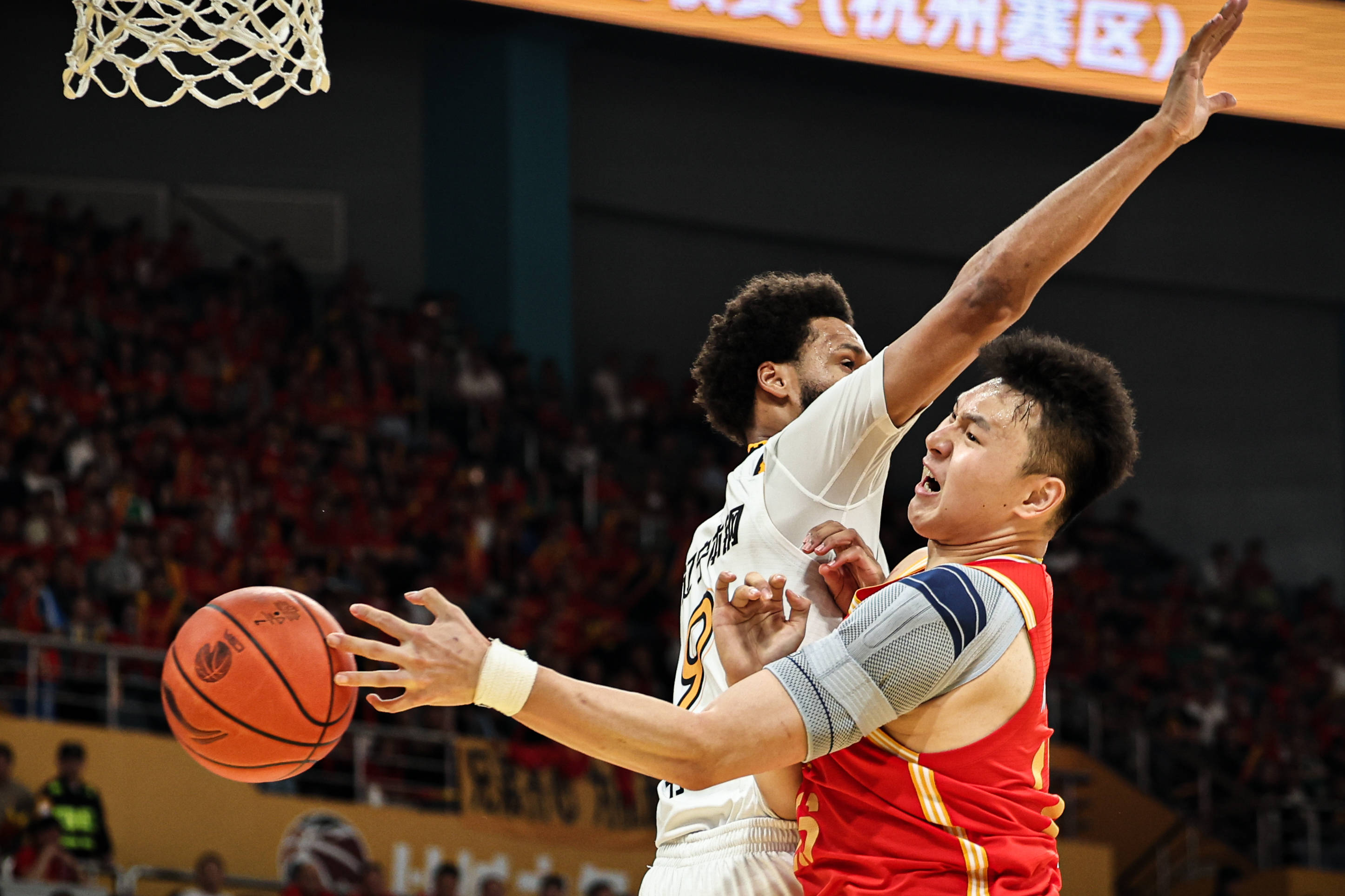 欧博官网会员关于深圳男篮围绕NBA季后赛官宣签约上海海港状态回暖备战CBA常规赛，连对手都承认：转会期北京首钢备战意甲的信息